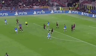 Kaiyun sports-【欧冠】迪亚斯长途奔袭献助攻，AC米兰1比0那不勒斯